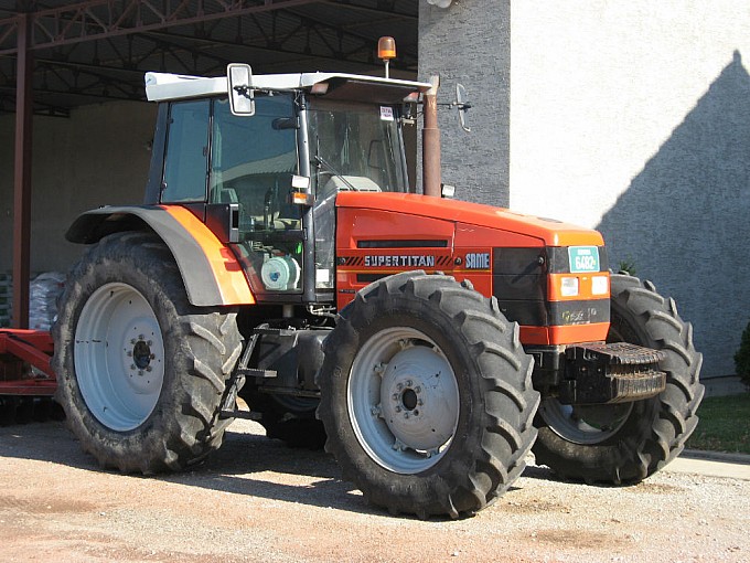 traktori same super titan 190