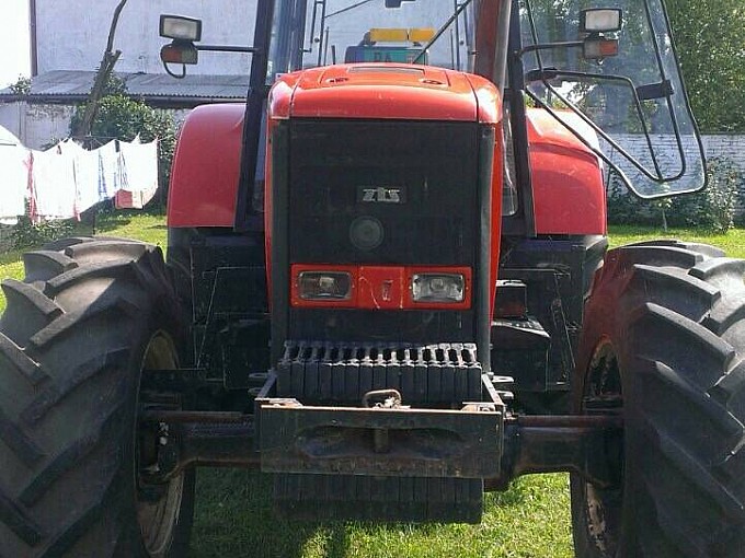 traktori zetor zts183