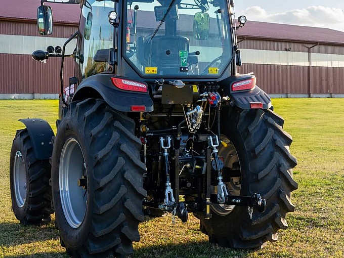 traktori agri tracking tb 804