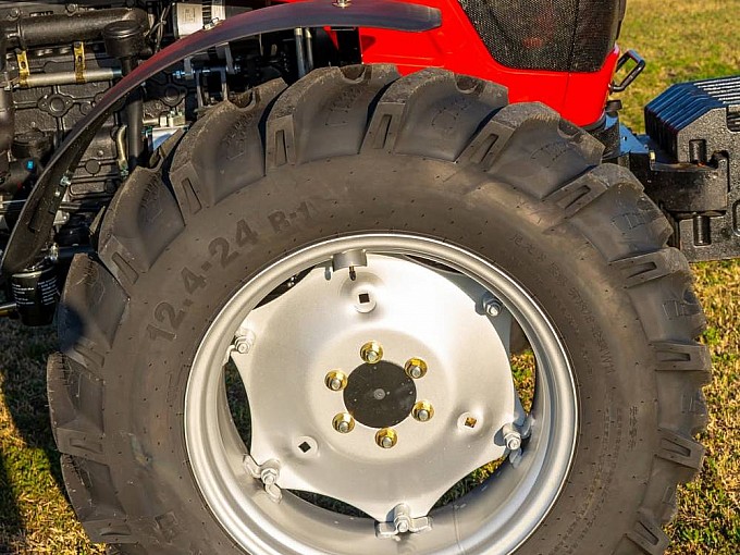 traktori agri tracking tb 804