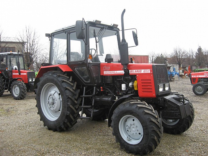 traktori belarus 1025 eurolux - novo