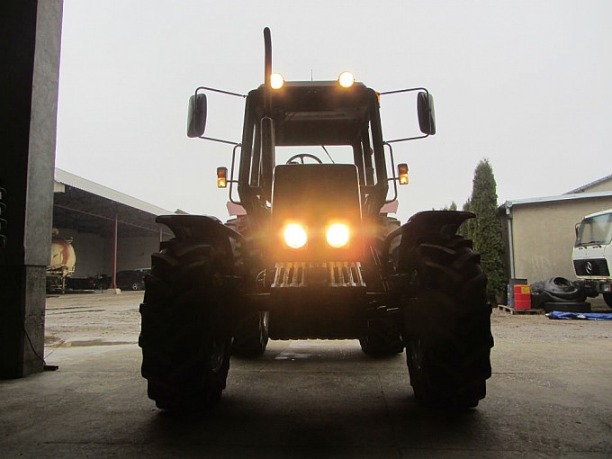 traktori belarus 1025 rm