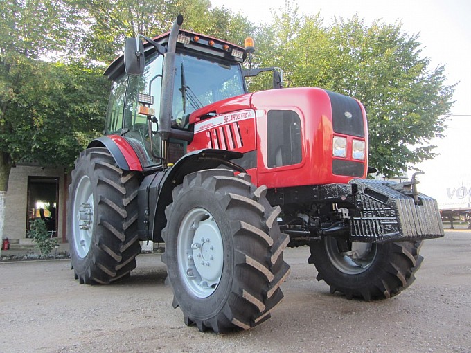 traktori belarus 20224
