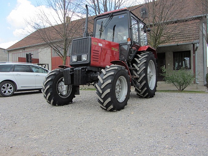 traktori belarus 820 standard