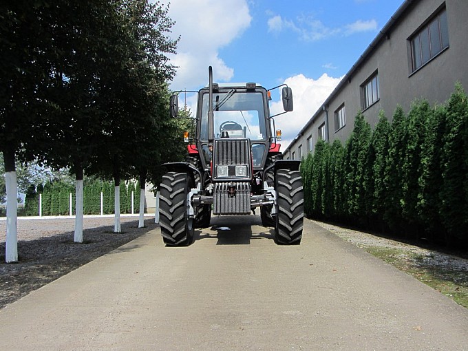 traktori belarus 892 ravan most
