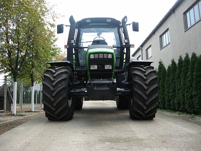 traktori deutz-fahr m600