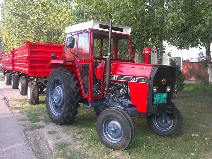 traktori imt 577