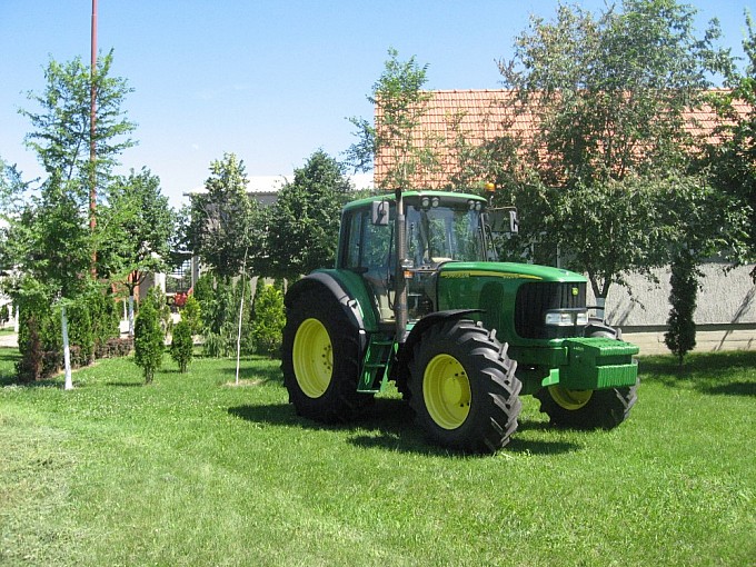 traktori john deere 6920 s