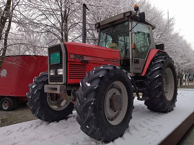 traktori massey ferguson 3125
