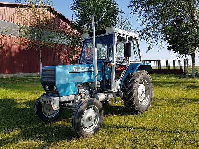 traktori rakovica r65